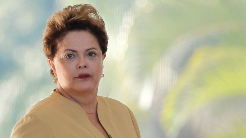 Rousseff decreta luto por tres días y cancela su campaña tras muerte de candidato