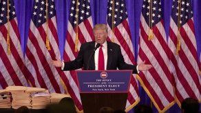 Trump anuncia que construirá ya muro con México y quiere cobrarlo con impuestos