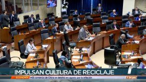 Presentan anteproyecto de ley que busca establecer centros de reciclaje