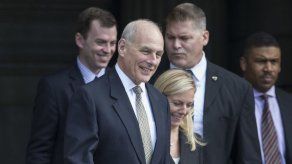 Secretario Kelly asegura que no habrá deportaciones masivas