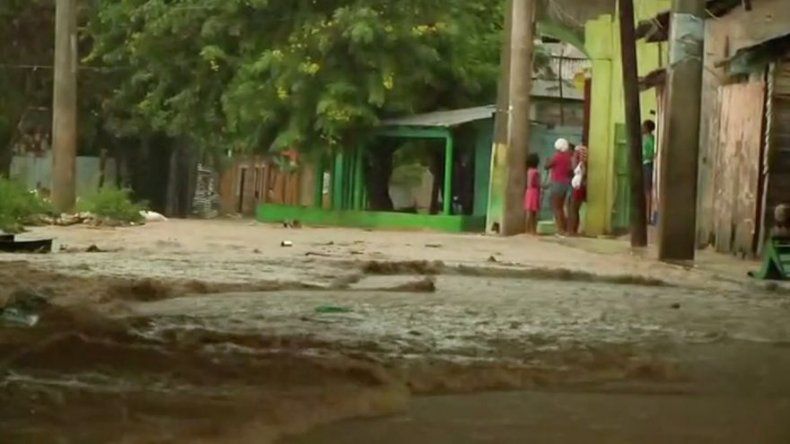 Matthew causa gran destrucción y aísla a cuatro municipios de Cuba