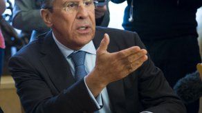 Denuncian entrada de tanques rusos en Ucrania