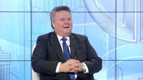 Carlos Vargas habla de los niveles de los lagos del Canal y calado de buques Carlos Vargas habla de los niveles de los lagos del Canal y calado de buques