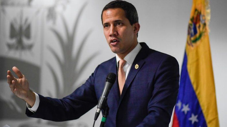 Opositor Guaidó anuncia acciones legales para invalidar título de deuda venezolana