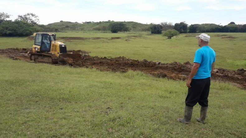 Construyen 600 abrevaderos a nivel nacional para hacerle frente a los meses de verano