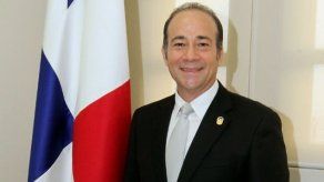 Jesús Sierra presenta su renuncia al cargo de Embajador de Panamá en la OEA