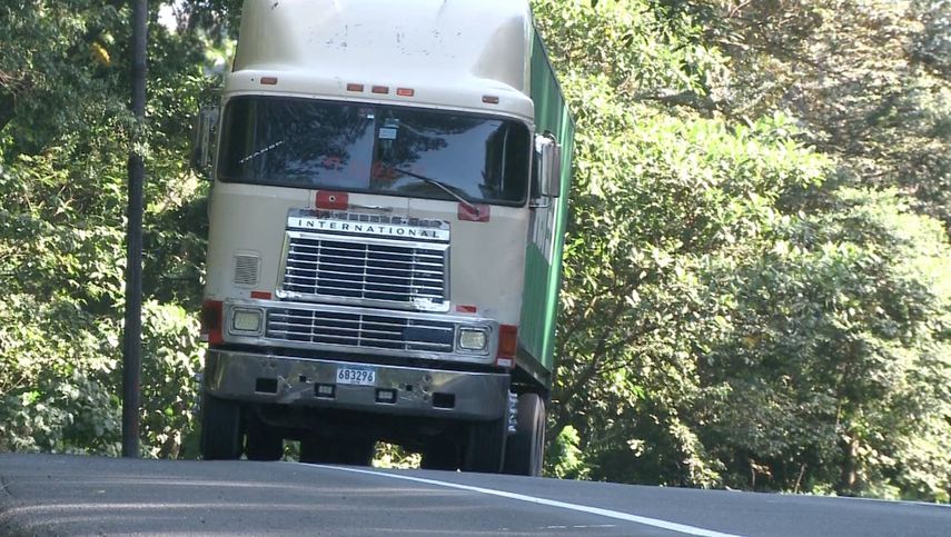 La ATTT señala que aquellos conductores que sean sorprendidos infringiendo la normativa sus vehículos serán retirados de las vías y sancionados