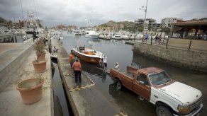 Huracán Newton impacta la costa sur de Baja California