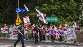 La frontera entre Bielorrusia y Polonia sigue sin embargo abierta para el tráfico de mercancías.