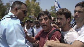 &nbsp;La milicia espera intercambiarlos por algunos de los miles de presos palestinos en Israel.