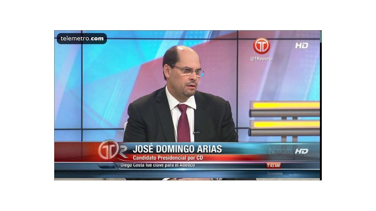 Arias invita a “mujeres despechadas” a contribuir en su propuesta de Ciudad Mujer