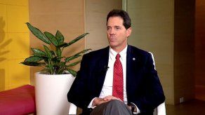 Instalan comisión de asesores que auditará obras de infraestructura