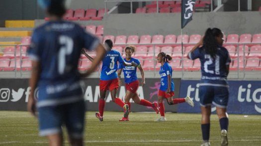LFF: Plaza con ventaja; Sporting y Tauro definen en la vuelta