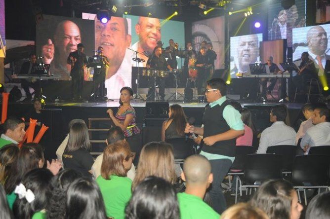 Semifinal de Pelaos con Salsa