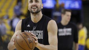 Manu Ginóbili jugará una nueva temporada con Spurs