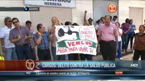 Formulan cargos contra directivos de Campos de Pesé por contaminación de río La Villa