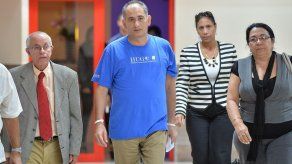 Médico cubano curado de ébola regresó a África