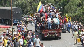 Guaidó dice que ayudas ya están en territorio venezolano y se impide avance