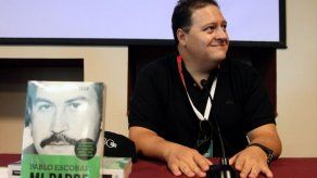 Justicia argentina cita a indagatoria a viuda e hijo de Pablo Escobar por lavado