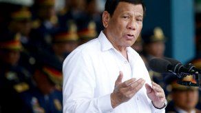 Filipinas rechaza oferta de EEUU de aviones de guerra