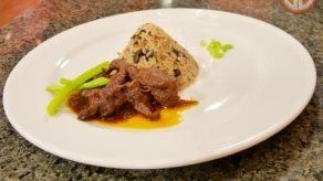 Bistec picado en salsa agridulce y arroz