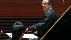 Director Dutoit rechaza denuncias de abuso sexual