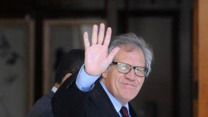 Almagro dice que OEA debe entonar un mea culpa por excluir a Cuba 47 años