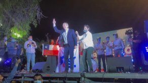 Derechista Kast e izquierdista Boric disputarán segunda vuelta en Chile