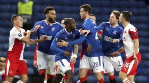 Policía de Escocia investiga incidentes en el Rangers-Slavia