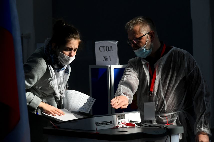 Con el recuento del 95% de los colegios electorales