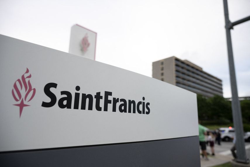 El ataque ocurrió en terrenos del Saint Francis Health System en Tulsa.