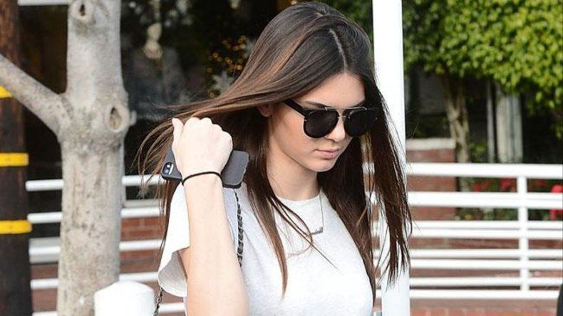 Kendall Jenner echa de menos a su padre