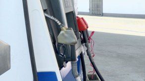 Precios del combustible bajan a partir de este viernes Precios del combustible bajan a partir de este viernes