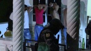 Al menos 13 detenidos en operativo antipandillas Al menos 13 detenidos en operativo antipandillas