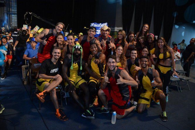 Semilla de Cantores y Calle 7 juntos