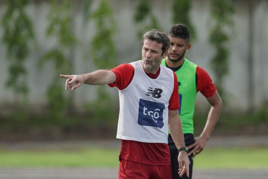 Anguila - Panamá: Christiansen hace rotaciones en la titular