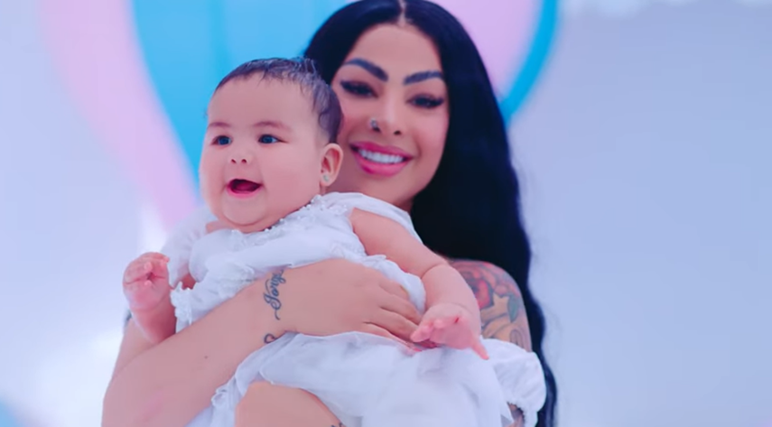 Yailin La Más Viral - Letra completa Mïa