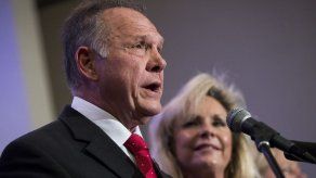 Trump reitera su apoyo a candidato al Senado acusado de agresión sexual