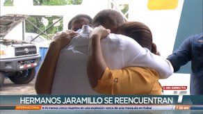 Tres hermanos logran reencontrarse tras estar separados por 36 años