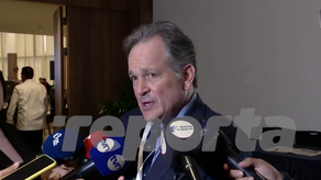 Ministro de ambiente Juan Carlos Navarro Ministro de ambiente Juan Carlos Navarro