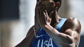 Taylor revalida su corona de triple