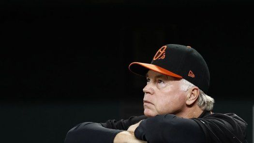 Orioles despiden a Showalter tras campaña de 115 derrotas