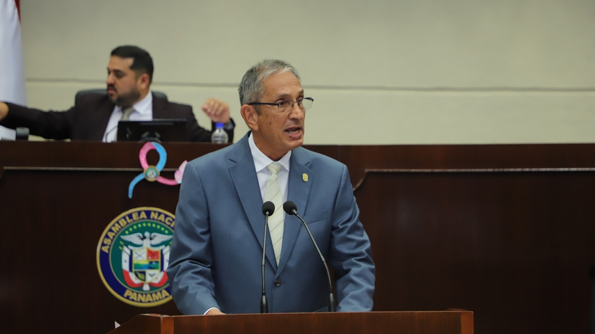 Ministro de Vivienda, Jaime Jované Ministro de Vivienda, Jaime Jované