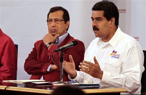 Aun después de la muerte, Chávez elige a sucesor