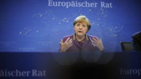 Dimite una ministra cercana a Merkel por un escándalo de plagio