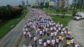 Miles de personas apoyaron la XVIII Caminata Familiar Susie Thayer