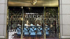 Gucci viste a Hello Kitty para su 40 cumpleaños