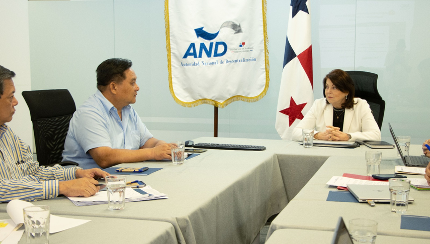 La directora de Descentralización