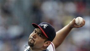 Jonrón de Amézaga sella victoria de Filis ante Bravos