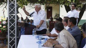 Martinelli pide que le peguen a él y no a las obras